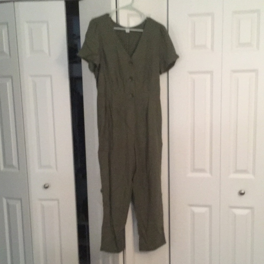 NWT Old Navy Jumpsuit Size M